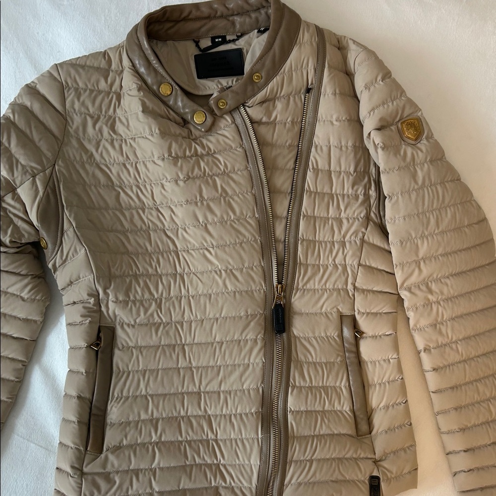 RUDSAK Light Beige Quilted Puffer Jacket with Gold Hardware Leather Trim M